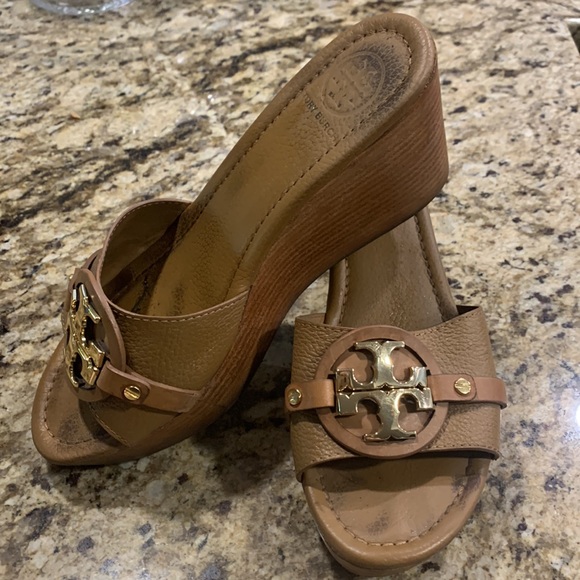 Tory Burch patti wedge sandal - Picture 2 of 11